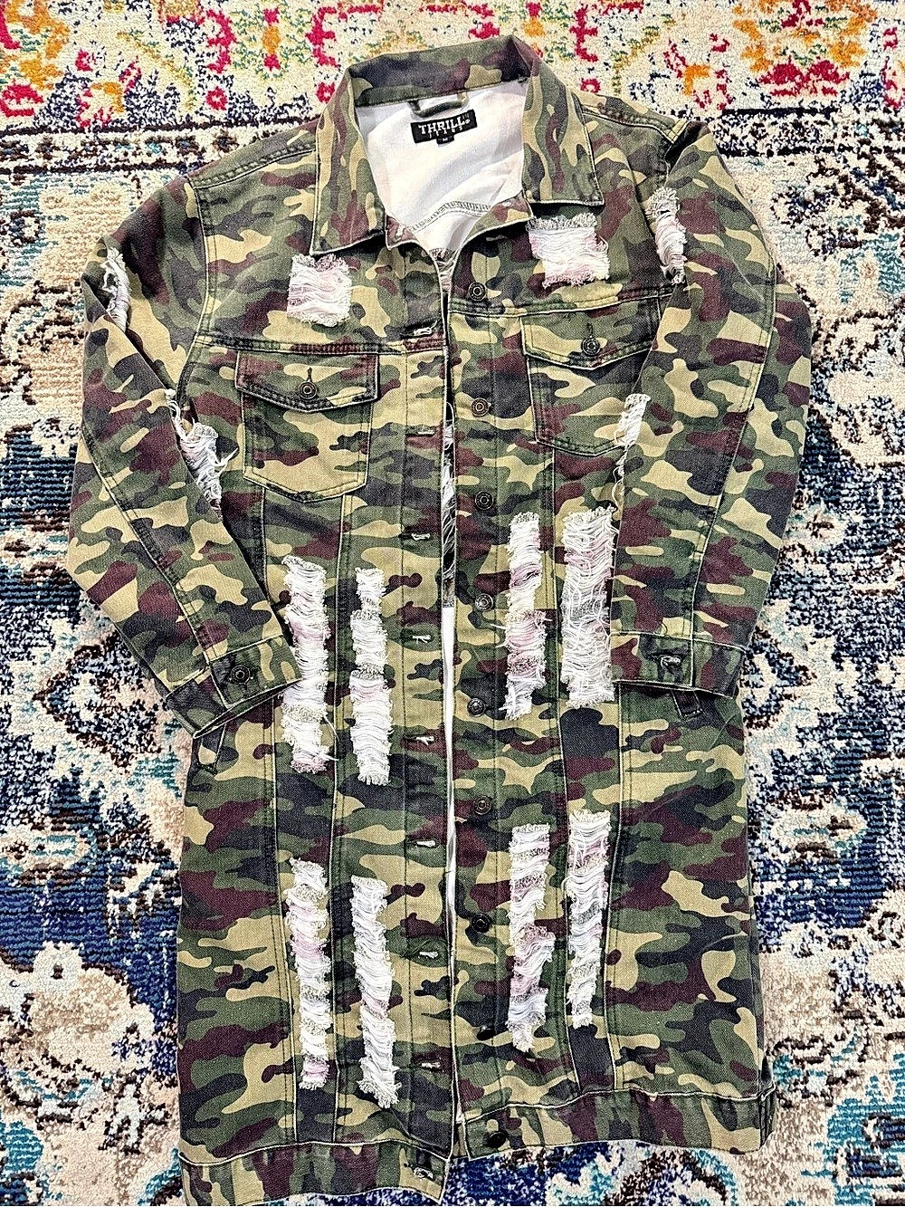 Thrill Jeans Camo Distressed Denim Jacket Size Medium